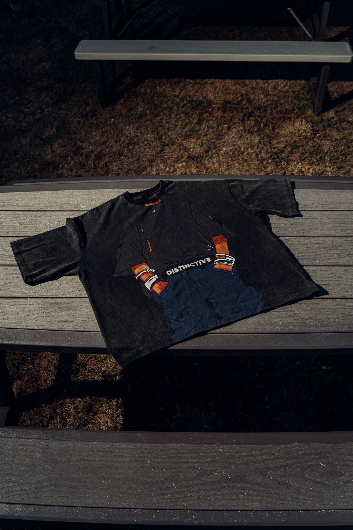 Distinctive "Oversized Headless tee"